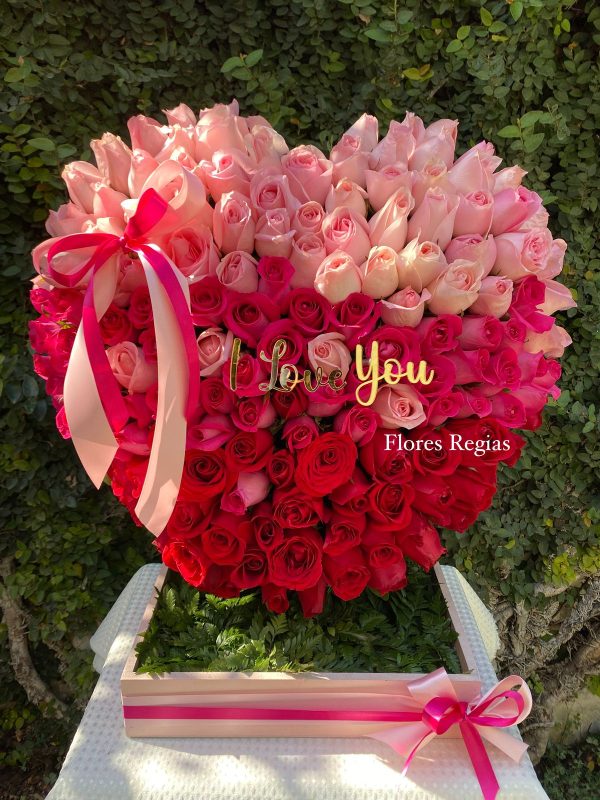 Valentines Corazon 175 Rosas