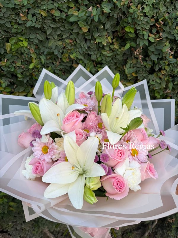 Bouquet de 24 rosas rosas & Lilis